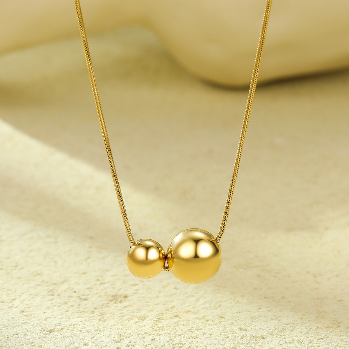 Anti-tarnish Stainless Steel Double Ball Charm Necklace 18k Gold Plated Simple Design Pendant Choker for Women Girls