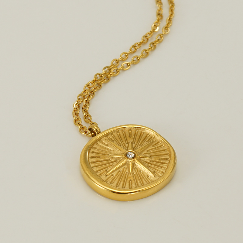 Waterproof Circular Coin Pendant Necklace Euramerican Stainless Steel Zirconia Star Necklaces Jewelry
