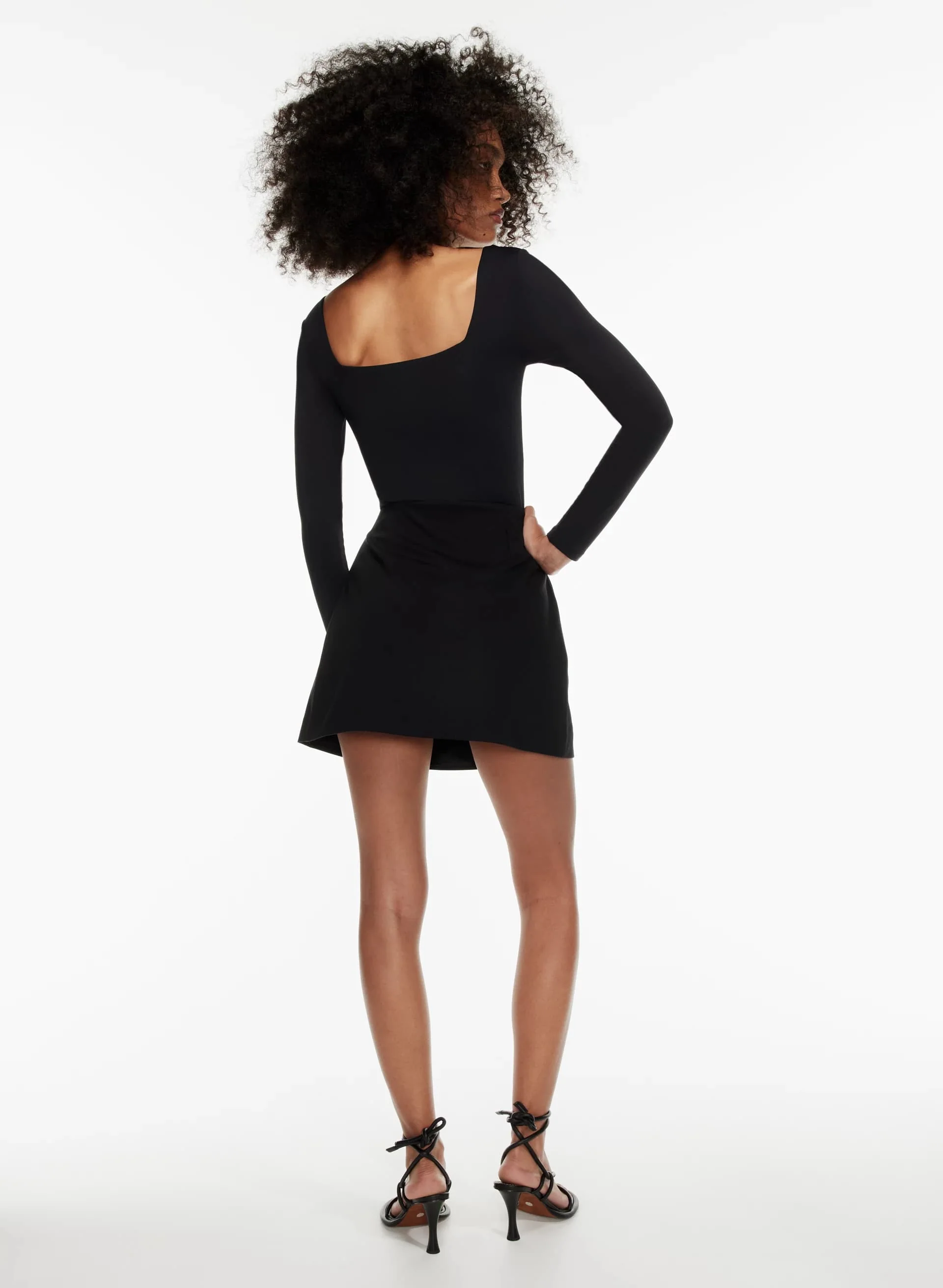 Contour Squareneck Longsleeve Bodysuit