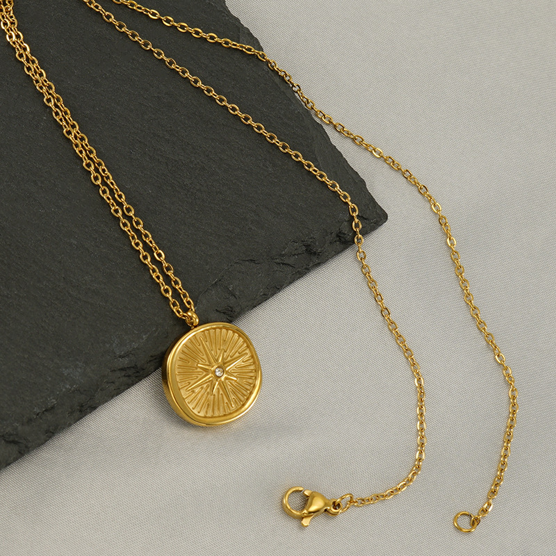 Waterproof Circular Coin Pendant Necklace Euramerican Stainless Steel Zirconia Star Necklaces Jewelry