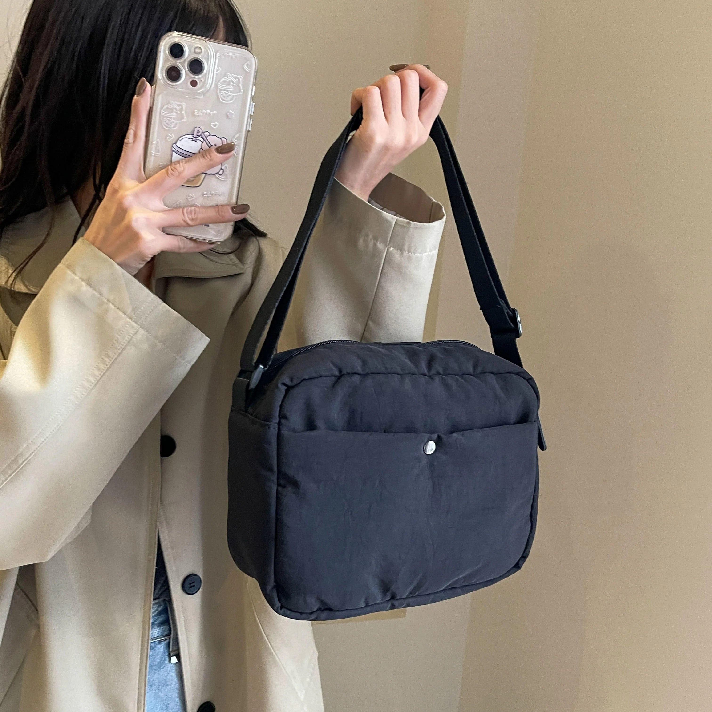 High-Grade Solid Color Bag Women's 2024 New Minority Fashion Shoulder Bag